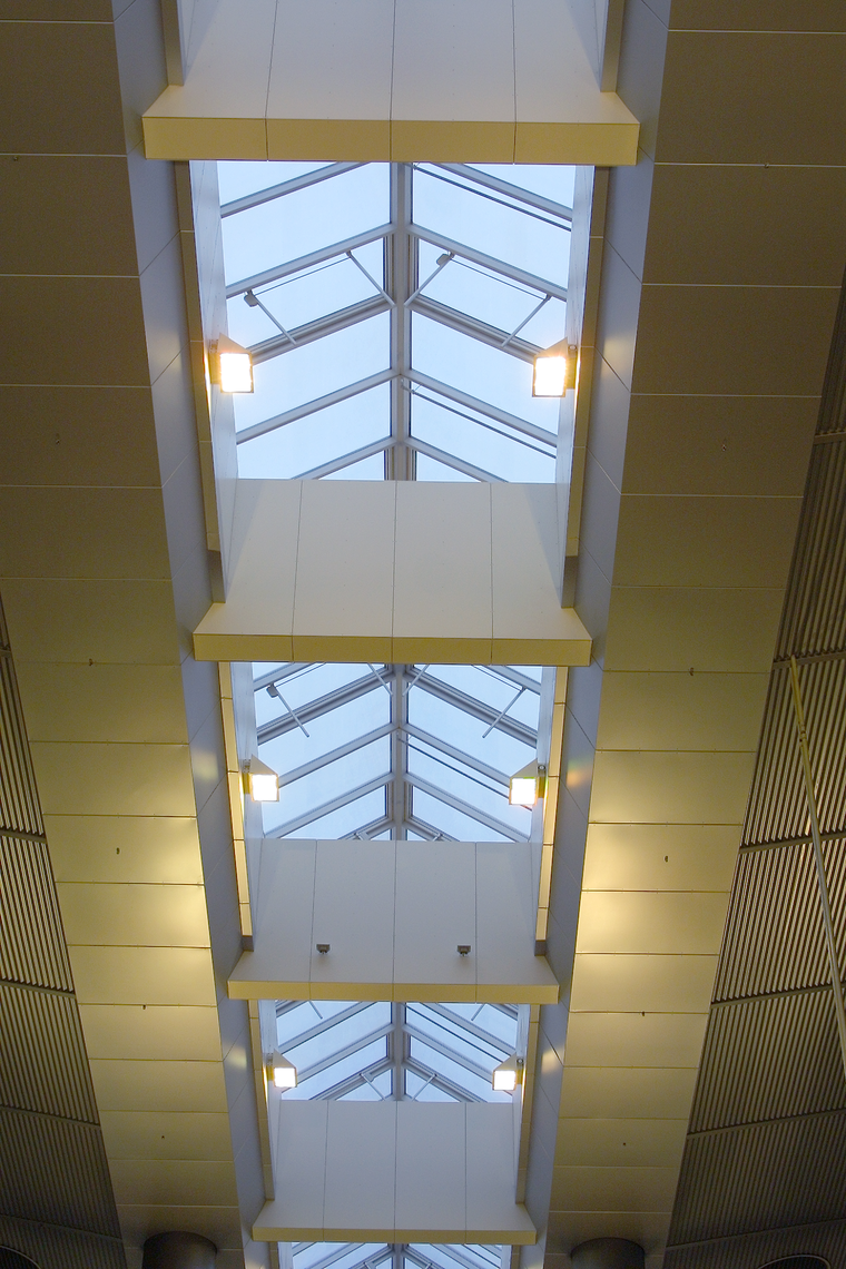 Ceiling of Copenhagen Airport with drives 